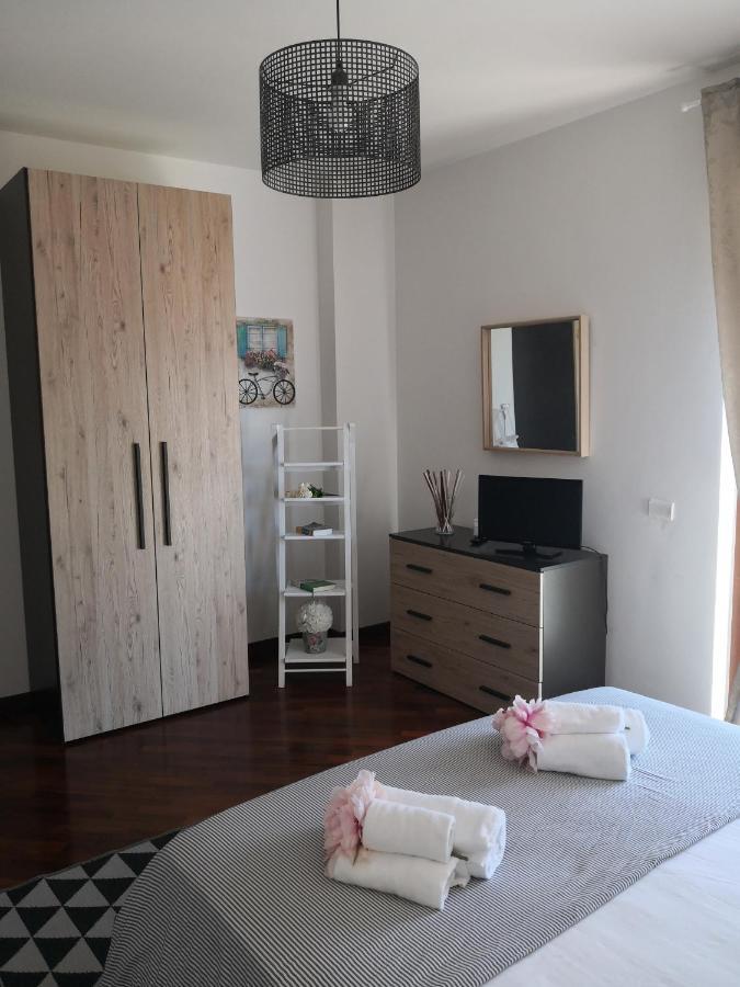 Perugino Apartments Фьюмичино Экстерьер фото
