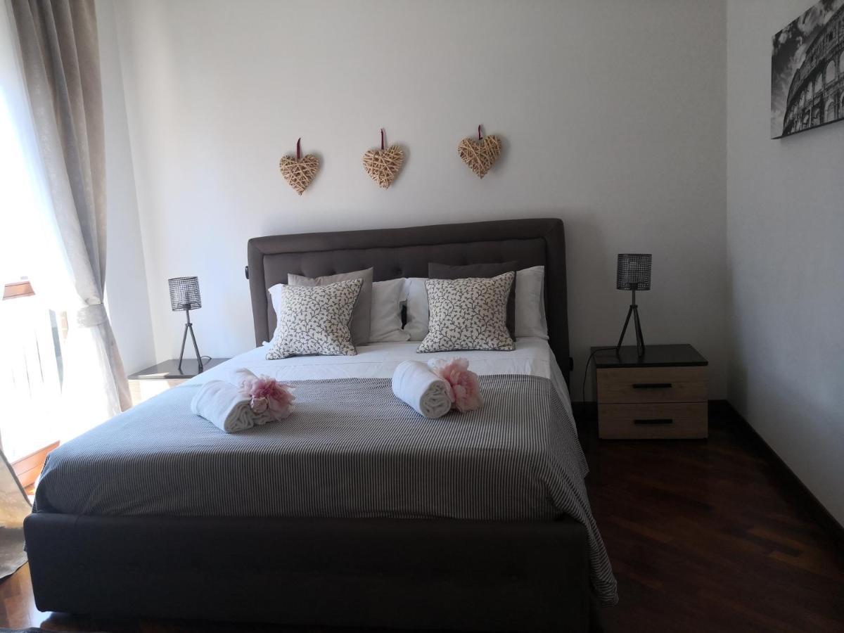 Perugino Apartments Фьюмичино Экстерьер фото
