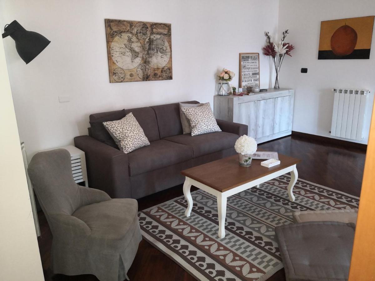Perugino Apartments Фьюмичино Экстерьер фото